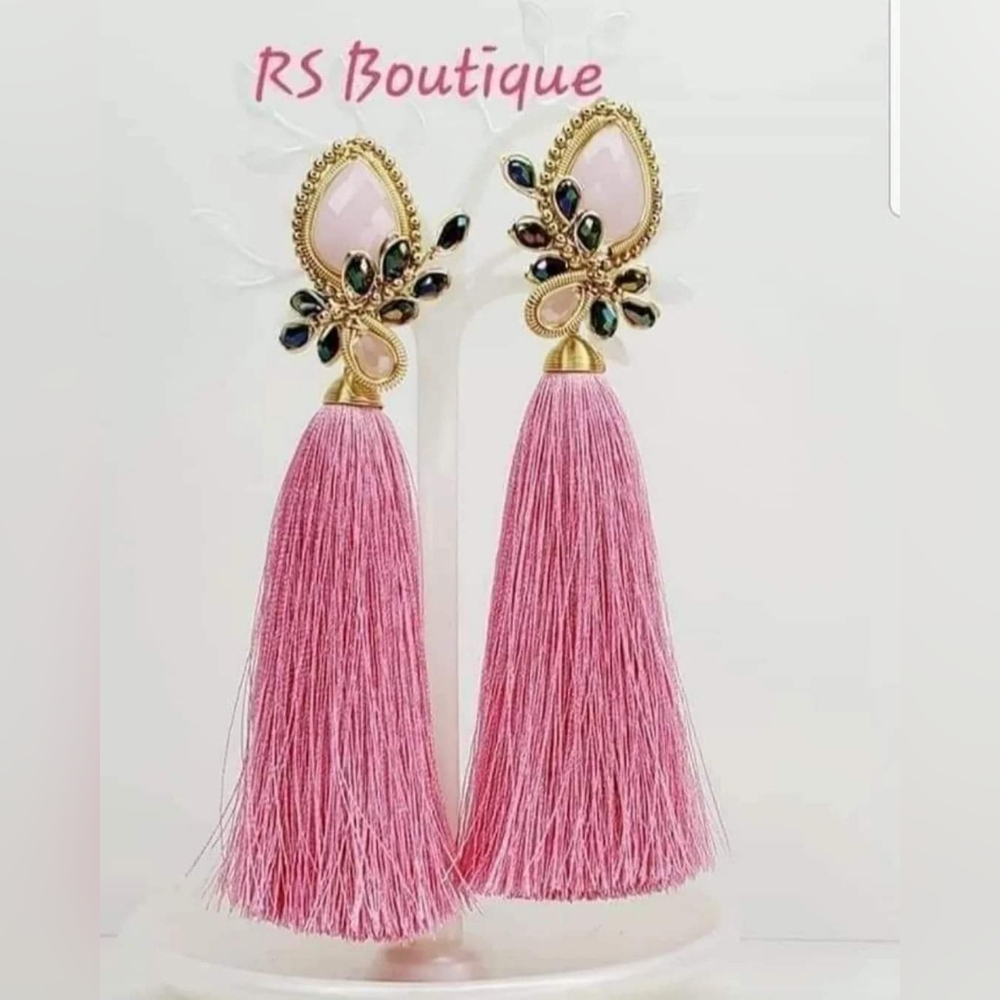 Aretes - Picture 4 of 4